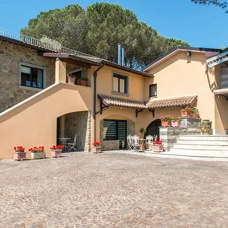 Villa Il Vignale 18&2, Emma